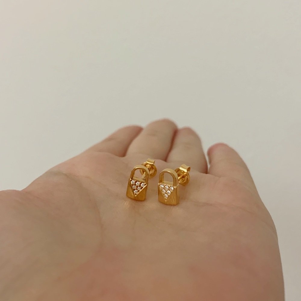 [Brand New] Michael Kors padlock stud earrings